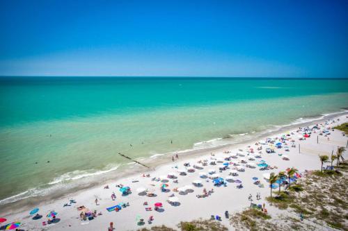 2-1208 - Ocean Sands in St Pete Beach, USA