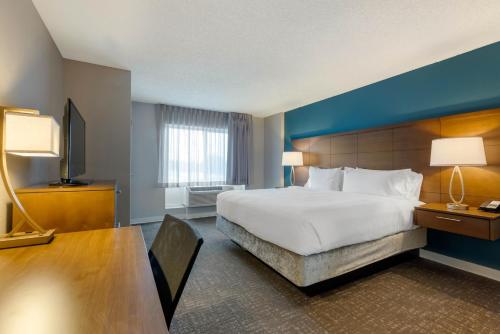 Staybridge Suites Orlando Royale Parc Suites, an IHG Hotel