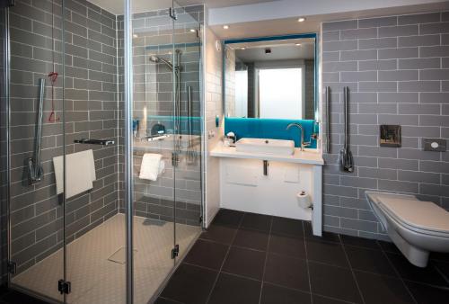 Holiday Inn Express Portsmouth – North an IHG Hotel - image 6