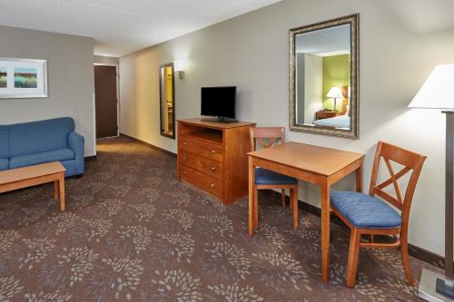 Holiday Inn Chicago Matteson Conference Center