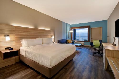 Holiday Inn Express & Suites - Galveston Beach, an IHG Hotel