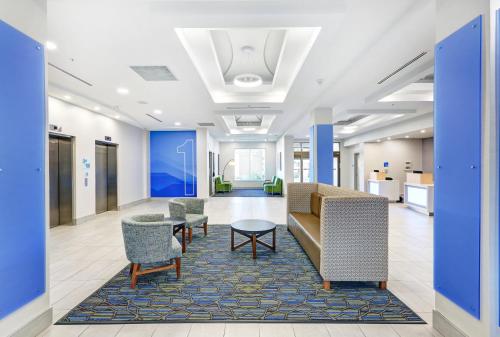 ทัศนียภาพภายนอกโรงแรม, Holiday Inn Express Hotel & Suites - Woodstock By IHG in วูดสต๊อค (ON)