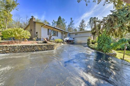 Wine Lovers Garden Oasis in Sutter Creek! in 佛森