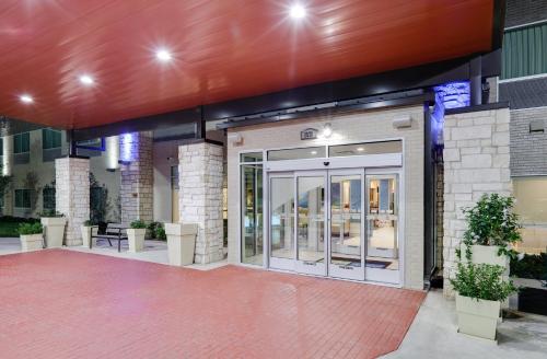 홀리데이 인 익스프레스 앤 스위트 댈러스 NW - 파머스 브랜치 바이 IHG - 숙소 외관