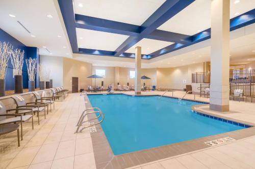 泳池, Holiday Inn - Terre Haute By IHG in 特雷霍特