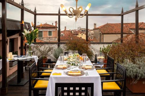 245821662 Ca' Pisani Hotel