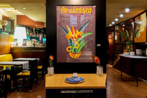 245821703 Ca' Pisani Hotel