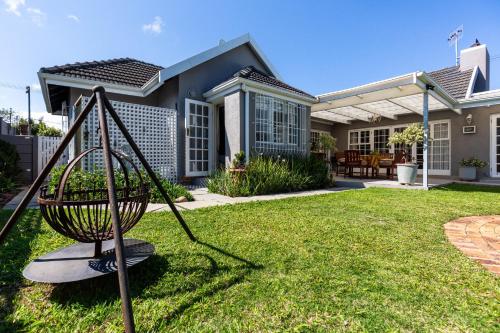 Brookdale House Room Type - Double Room with Garden View Brookdale House Room Type - Double Room with Garden View