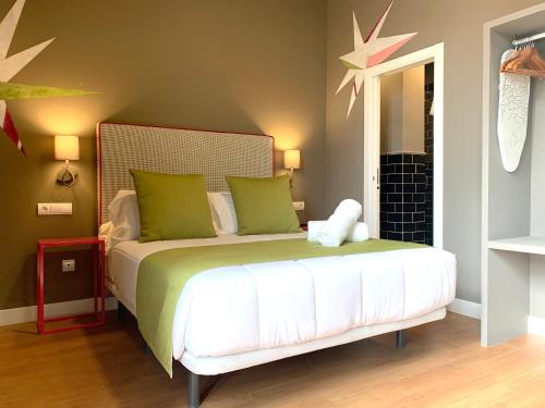 Superior Apartment image 7