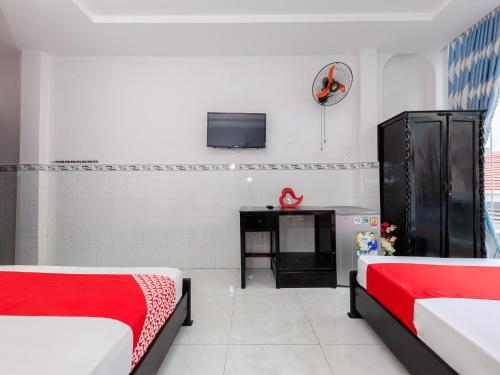 OYO 828 Hoa Giay Hotel