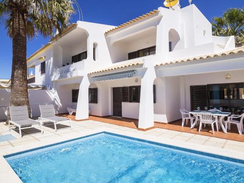 Villa Galé 600m from the beach by Interhome 1