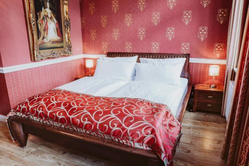 Garden Boutique Hotel - image 12