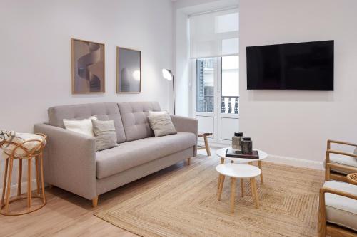 Mayor Suite Apartments by FeelFree Rentals - image 10