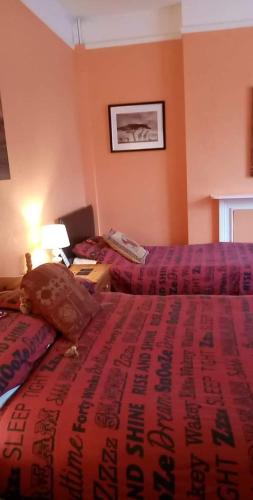 Lea Hurst B & B - image 9