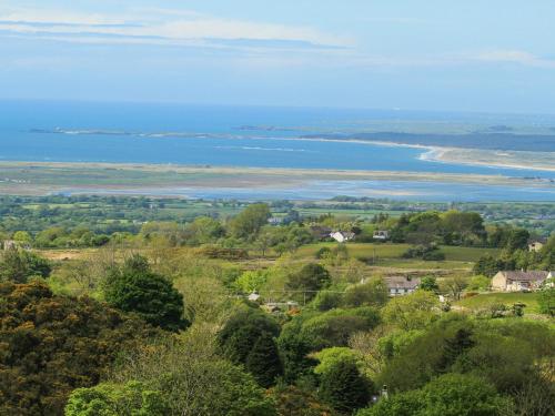 Y Garreg Fawr - image 6