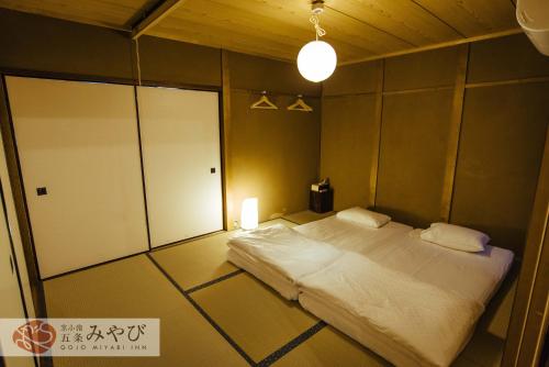 Japanese-Style Townhouse image 8