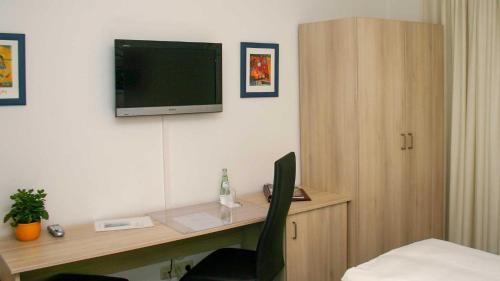 Hotel Occam - image 11