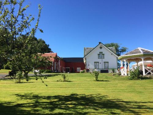 . Strømnes - Oldefars gjestehus Inderøy