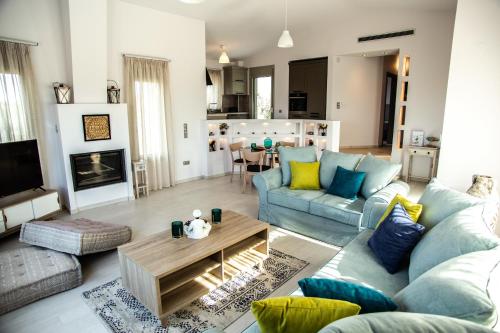 Zennova #20 Villa Melezin gîte à louer Lakkiá