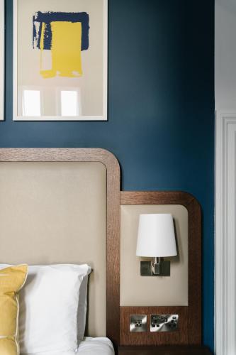 245877224 voco Grand Central Glasgow by IHG