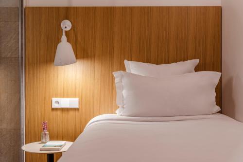 9Hotel Republique - image 6