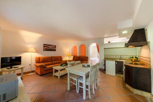 One-Bedroom Apartment - Ground Floor