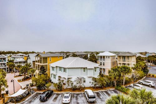 Inn at Seacrest 403 - image 8
