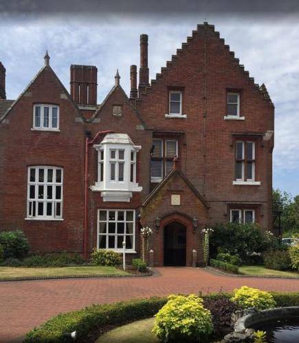 Sprowston Manor Hotel & Country Club