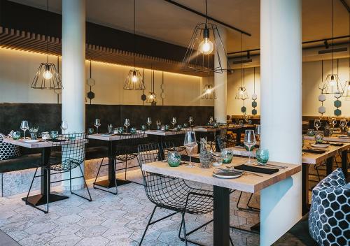 Restaurant, Elements Resort Zell am See in Zell am See