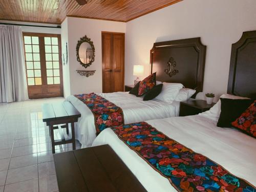 Hacienda Escondida 10min to Airport in Puntarenas