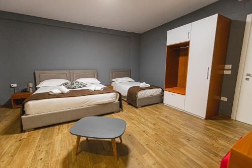 Olivar Hotel Tirana - image 11