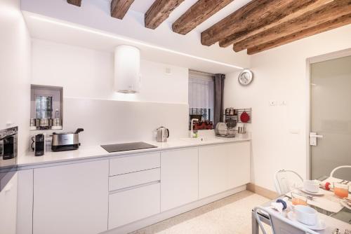 Venice Boutique House - image 8
