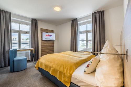 2 twin beds