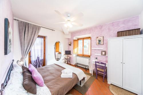 Double Room with Private External Bathroom