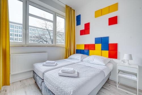 Level Rooms, Varšava