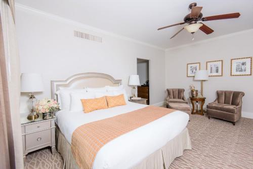 Warwick Melrose Hotel - image 9
