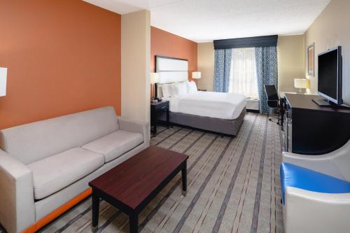 Holiday Inn Express & Suites Atlanta NE- Duluth an IHG Hotel - image 6