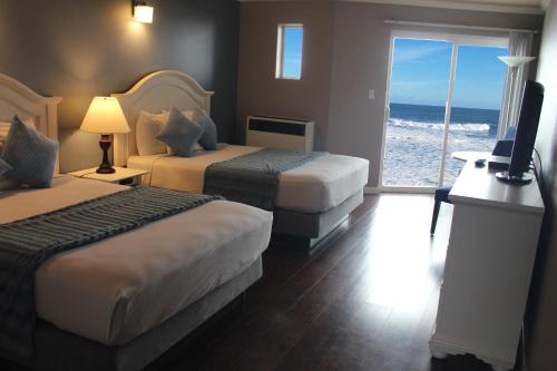 The Oceanfront Inn