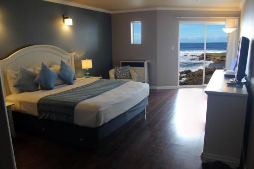 The Oceanfront Inn