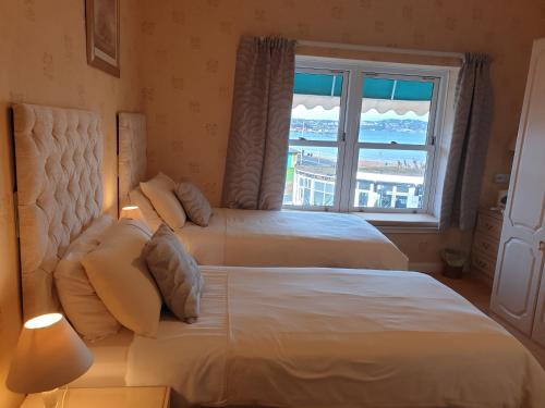 Deluxe Twin Room with Sea View