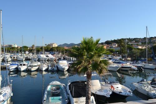 Superbe vue mer à Sainte Maxime T2 Climatisé