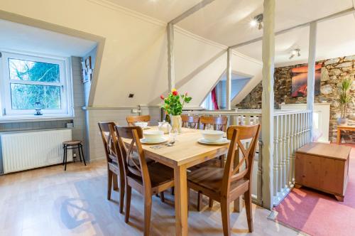 4 Still Brae gîte à louer Swallow Arrochar Hotel