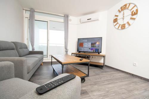T4 CozyLodge 70m2 - Renove - 10min de l'aeroport Saint-Denis