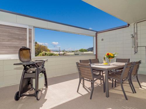 . Port Break - Central Whangamata Apartment