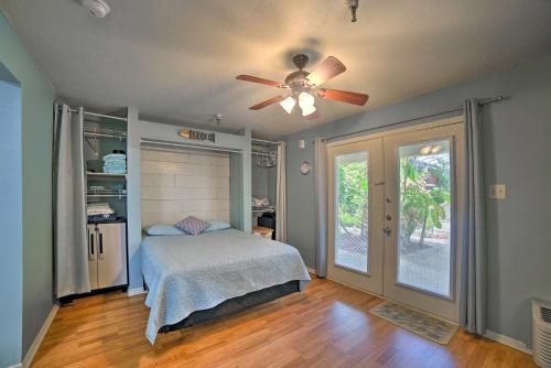Corpus Christi Condo with Pool Walk to the Beach! - main image