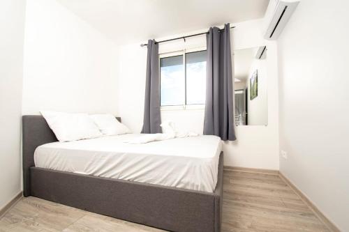 . T4 CozyLodge 70m2 - Rénové - 10min de l'aéroport Saint-Denis