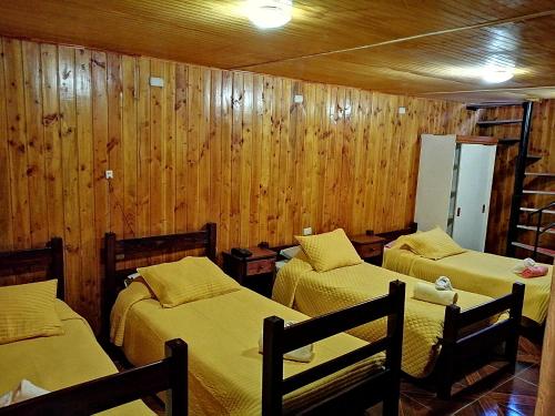 HOTEL CASAGRANDE con estacionamiento EXCLUSIVO y estamos a 50 MTS del Terminal de Buses – Valdivia, IA