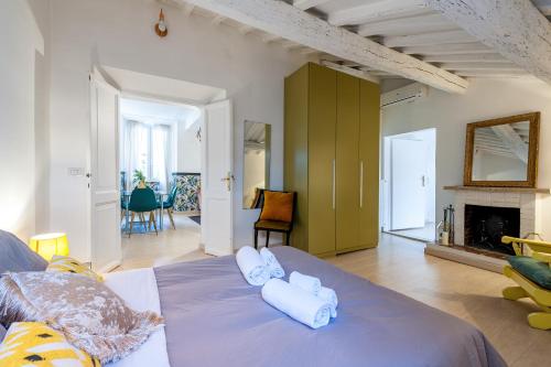 Trevi Fountain Stylish Penthouse IREX Apartment, Roma (foto 9)