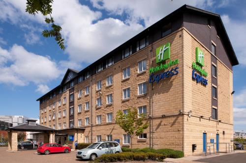 Exterior view, Holiday Inn Express Edinburgh - Leith Waterfront in Leith