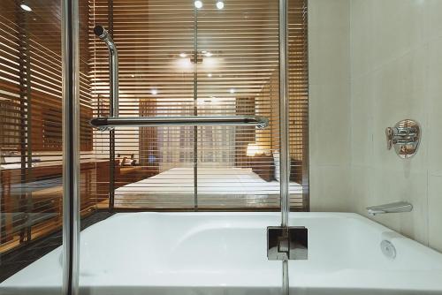 1 double bed